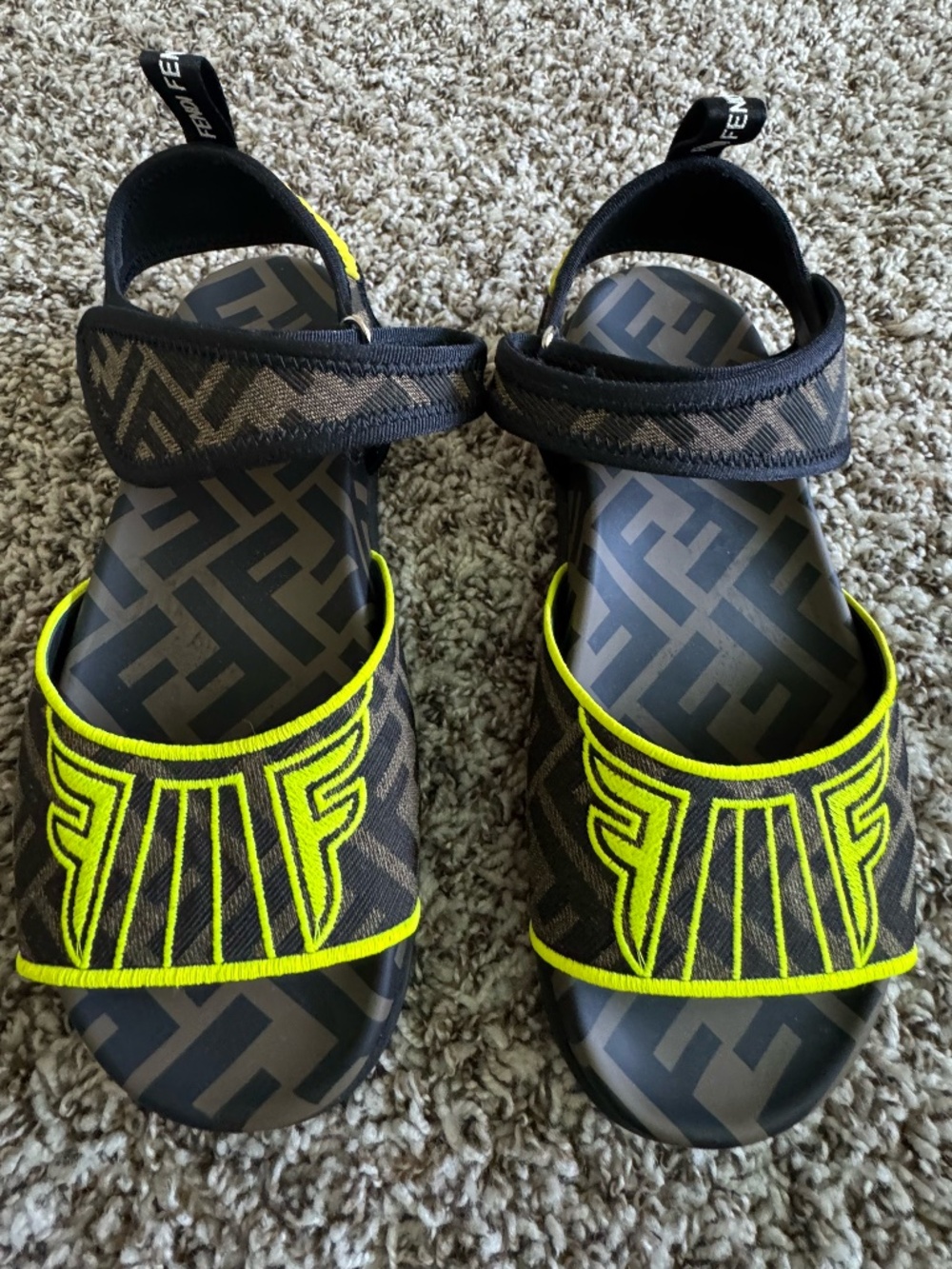 Women's cross ankle strapped sandals 7.5/37.5 (us/euro)